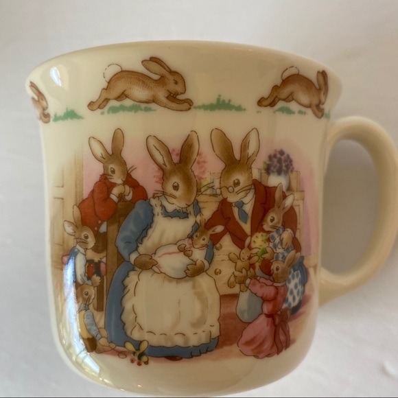 SALE !Beatrix Potter’s Bunnykins Mug - Picture 3 of 6